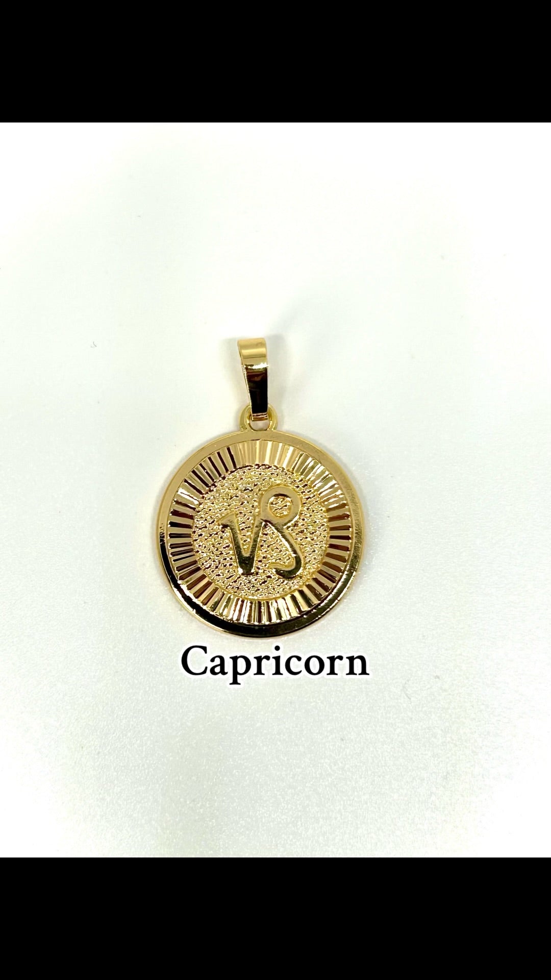 Capricorn Zodiac Chain